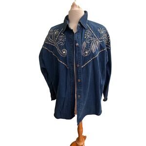 Great Cavalier by St. Paul Dress Shirt Medium